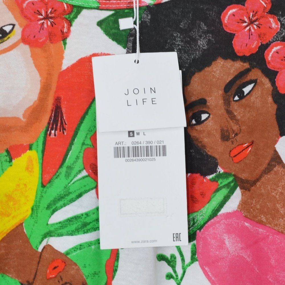 Womens Ladies Faces Floral Cropped Graphic Short Sleeve Tee Shirt NWT - Picture 5 of 7